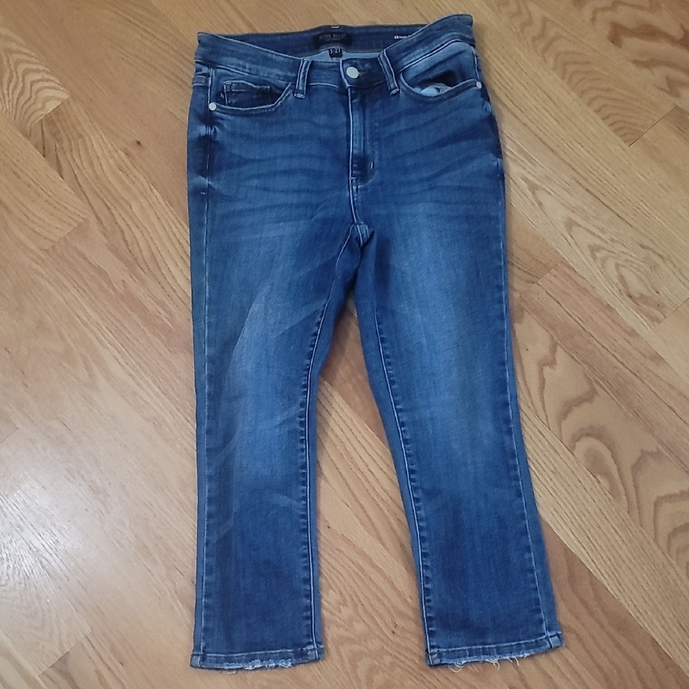 Judy Blue Ankle Cropped Blue Jeans
